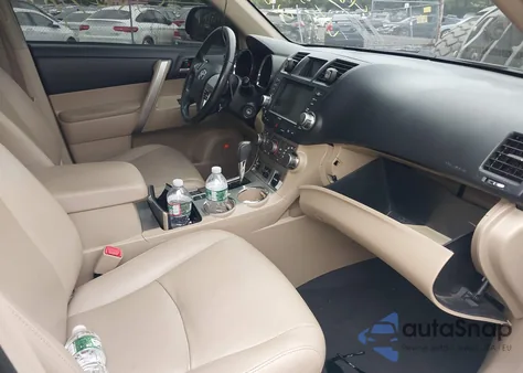 2012 Toyota Highlander Se V6 from USA, damaged, VIN 5TDBK3EH4CS108707